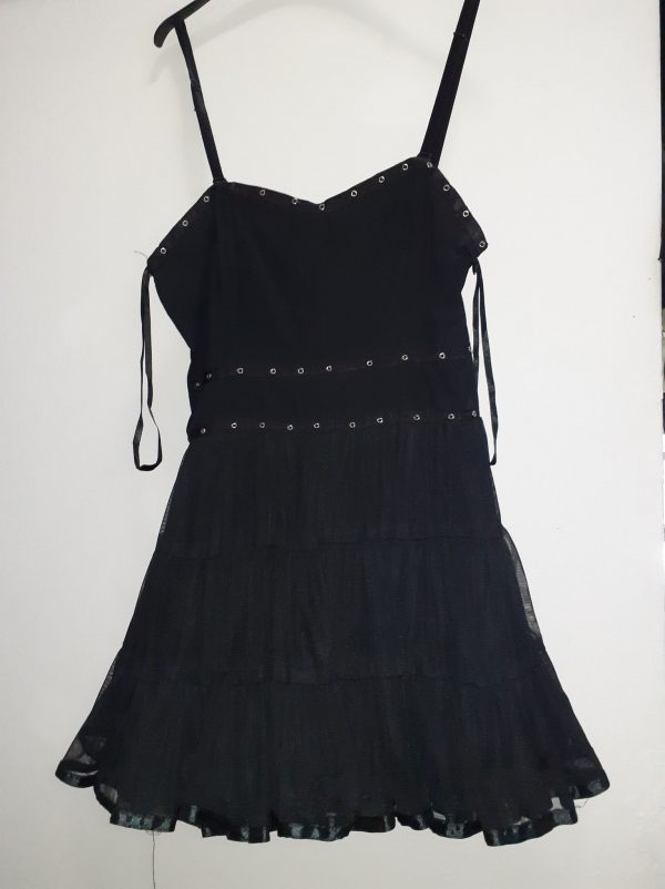 dress dead threads black.